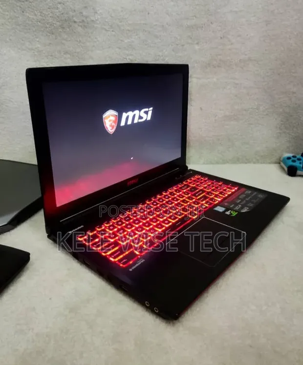 Laptop MSI GE62VR 7RF Apache Pro 8GB Intel Core i7 HDD+SSD 256GB