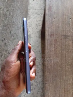 Tecno Spark 8C 64 GB Purple