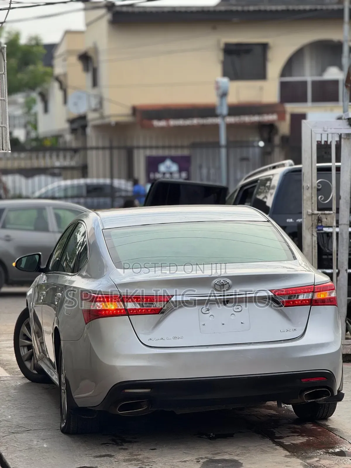 Toyota Avalon 2013 Silver