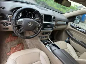 Mercedes-Benz M Class 2014 Black