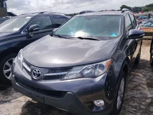 Toyota RAV4 2015 Gray
