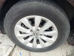 Volkswagen Passat S 2013 Brown