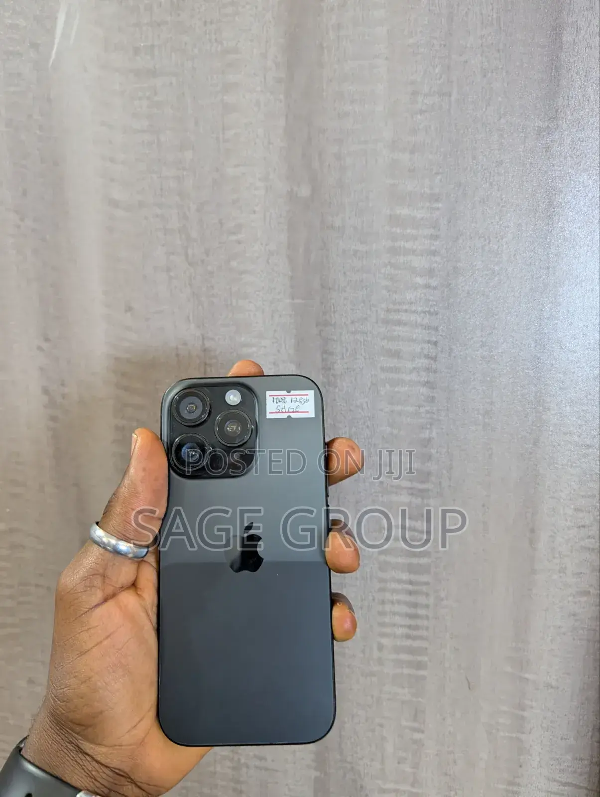 New Apple iPhone 16 Pro 128 GB Black