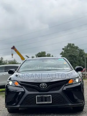 Toyota Camry 2018 Gray