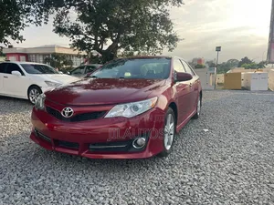 Toyota Camry 2012 Red