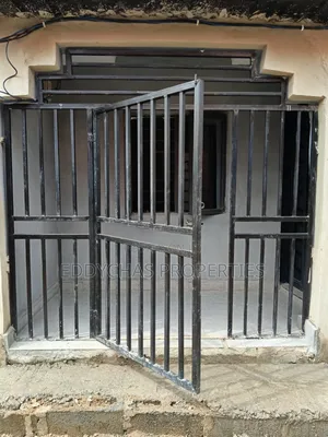 1bdrm Room & Parlour in Total Corner Shop, Lugbe District for rent