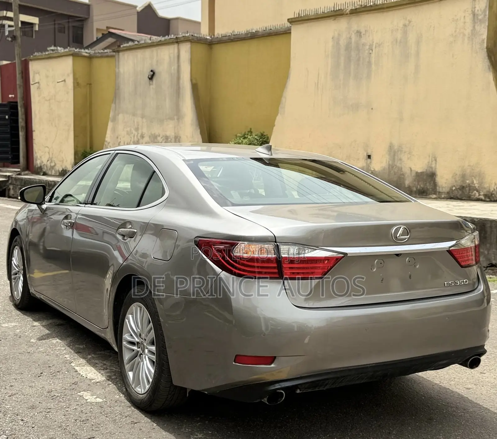 Lexus ES 2015 Gray