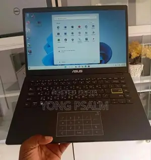 Laptop Asus Vivobook E410M 4GB Intel Celeron SSD 128GB