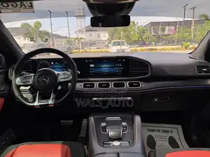 Mercedes-Benz GLE-Class AMG GLE 63 S 4MATIC 2022 White
