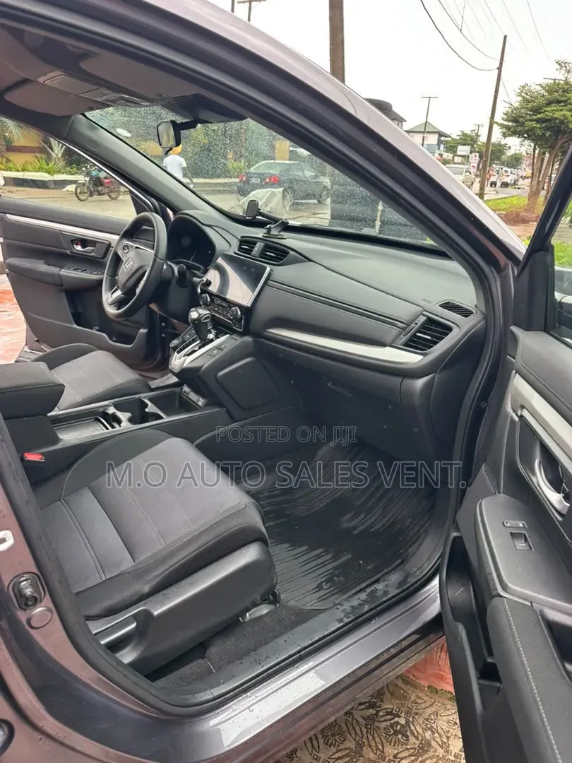 Honda CR-V 2021 Gray
