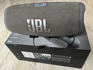 JBL Charge 5