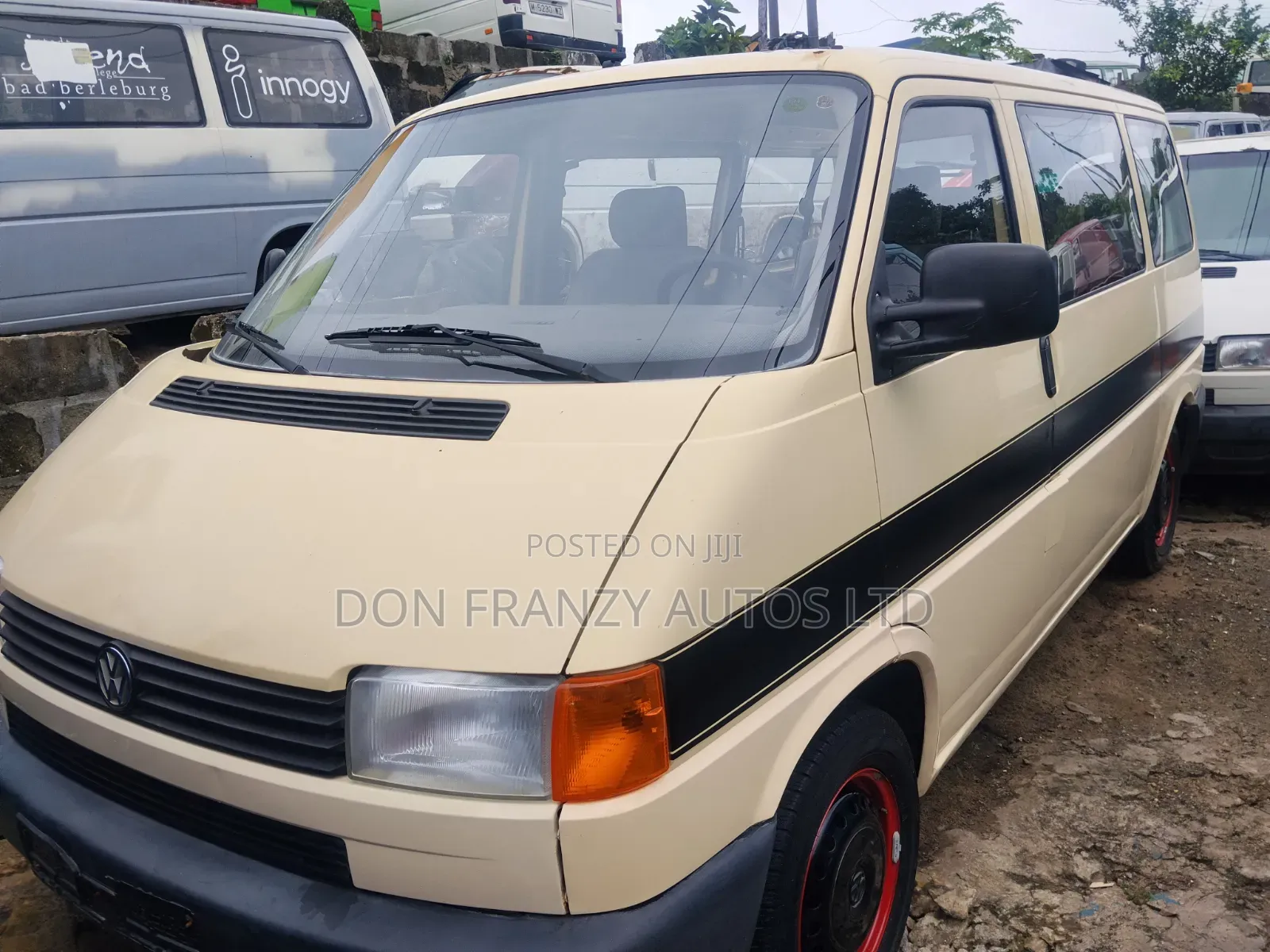 Volkswagen Transporter 2006 Gold