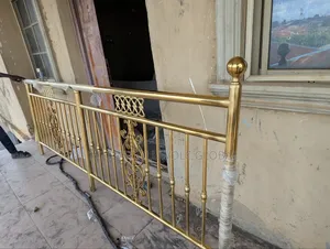 Stainless Handrail Gold