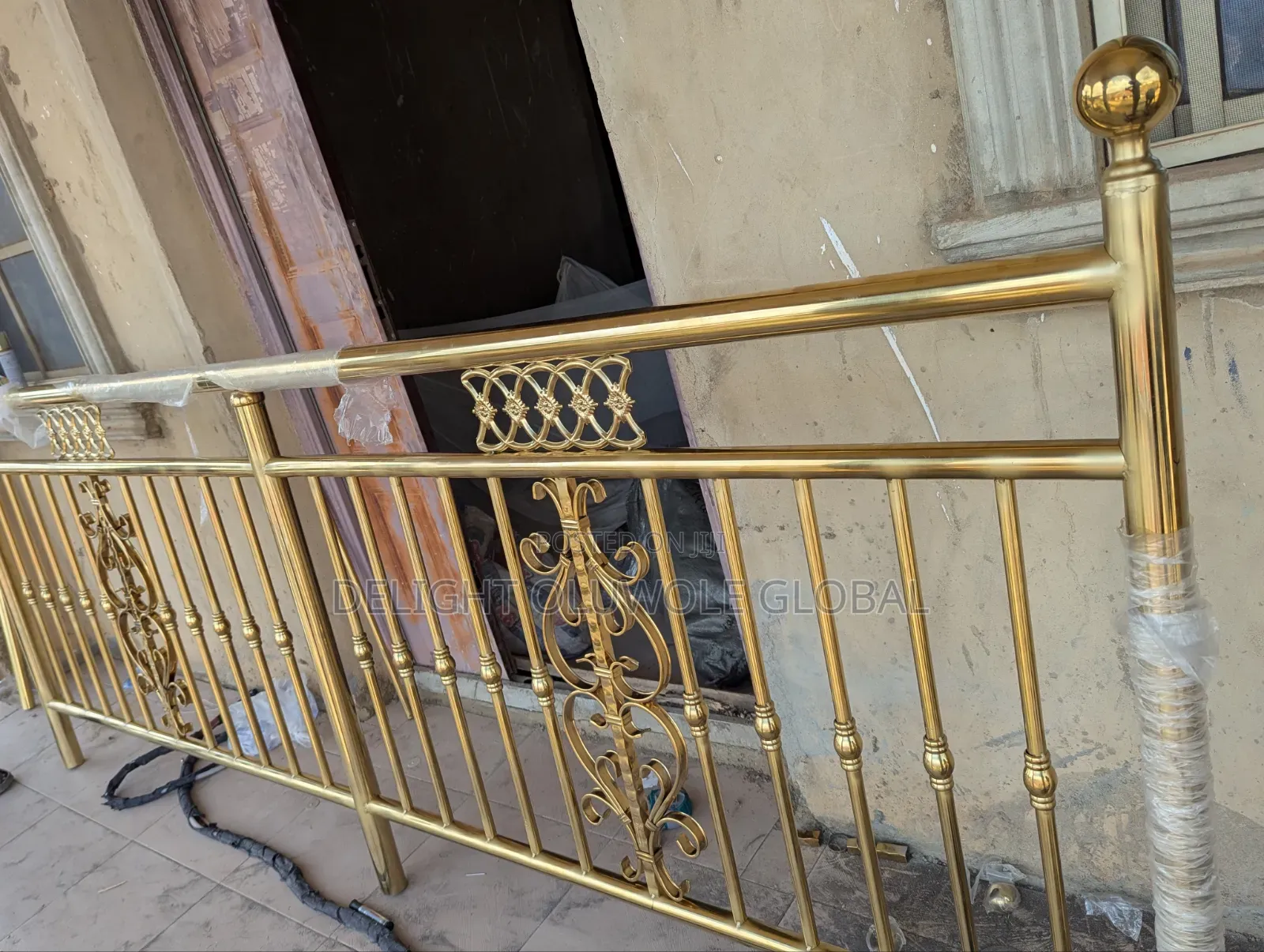 Stainless Handrail Gold