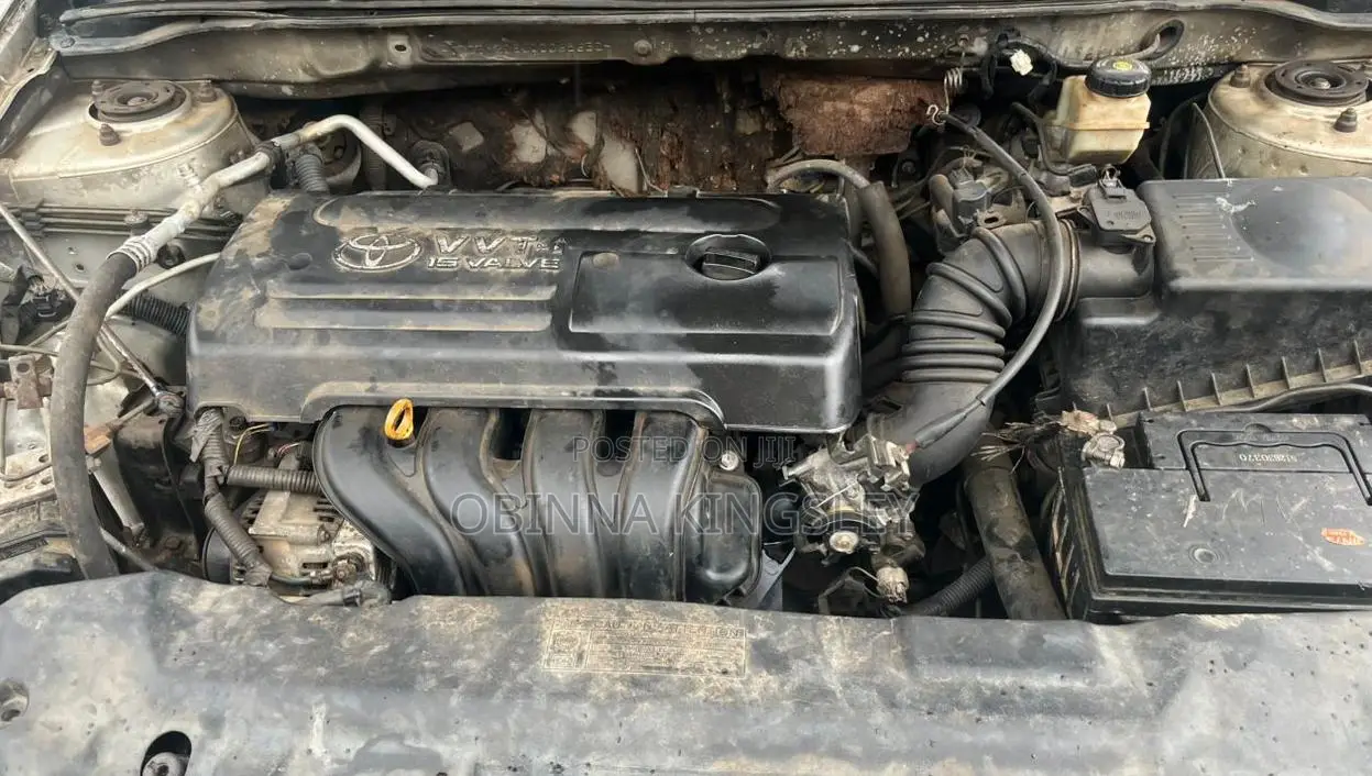 Toyota Corolla 2005 Silver