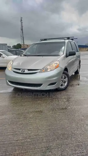 Toyota Sienna CE 2005 Green