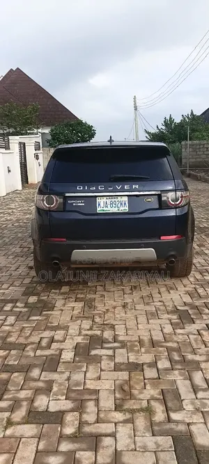 Land Rover Discovery 2015 Blue