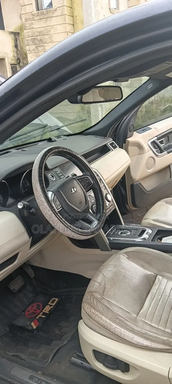 Land Rover Discovery 2015 Blue
