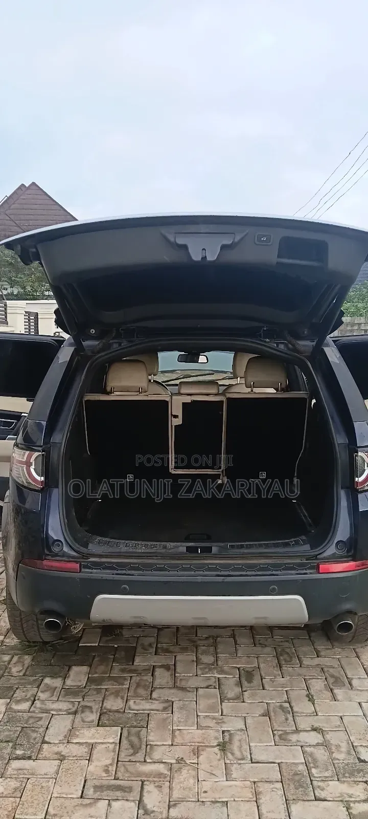 Land Rover Discovery 2015 Blue