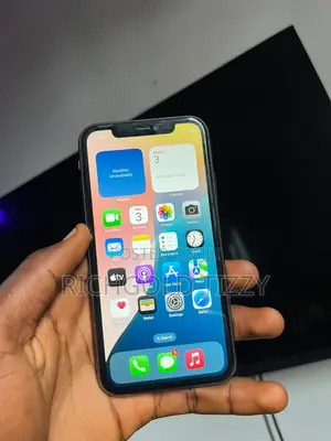 Apple iPhone 11 64 GB Black