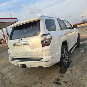 Toyota 4-Runner Limited 4dr SUV 4WD (4.0L 6cyl 5A) 2014 Off white