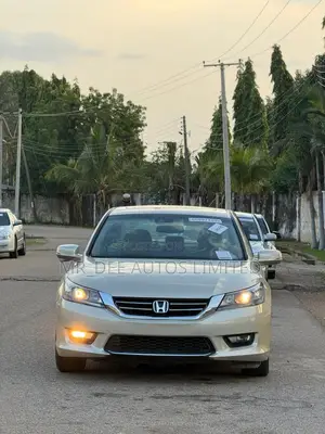 Honda Accord 2015 Gold