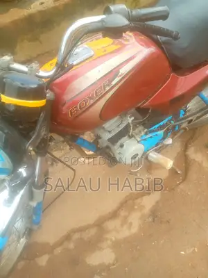 Bajaj Boxer 2022 Red