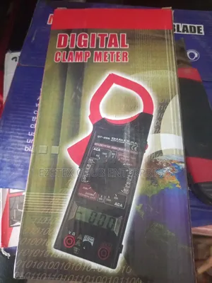 Digital Clamp Meter