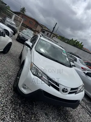Toyota RAV4 2015 White