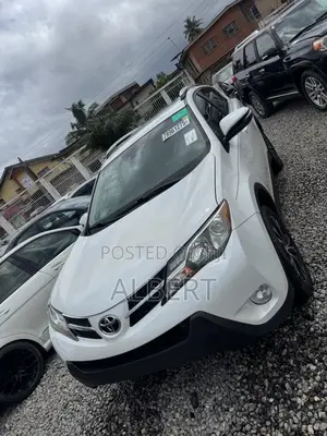 Toyota RAV4 2015 White
