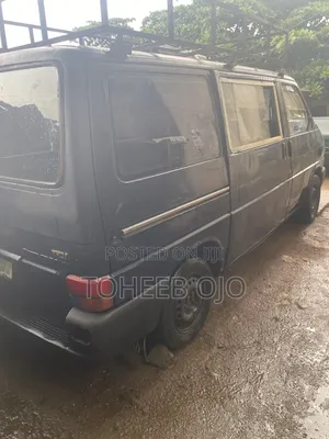 Volkswagen Transporter 2000 Blue