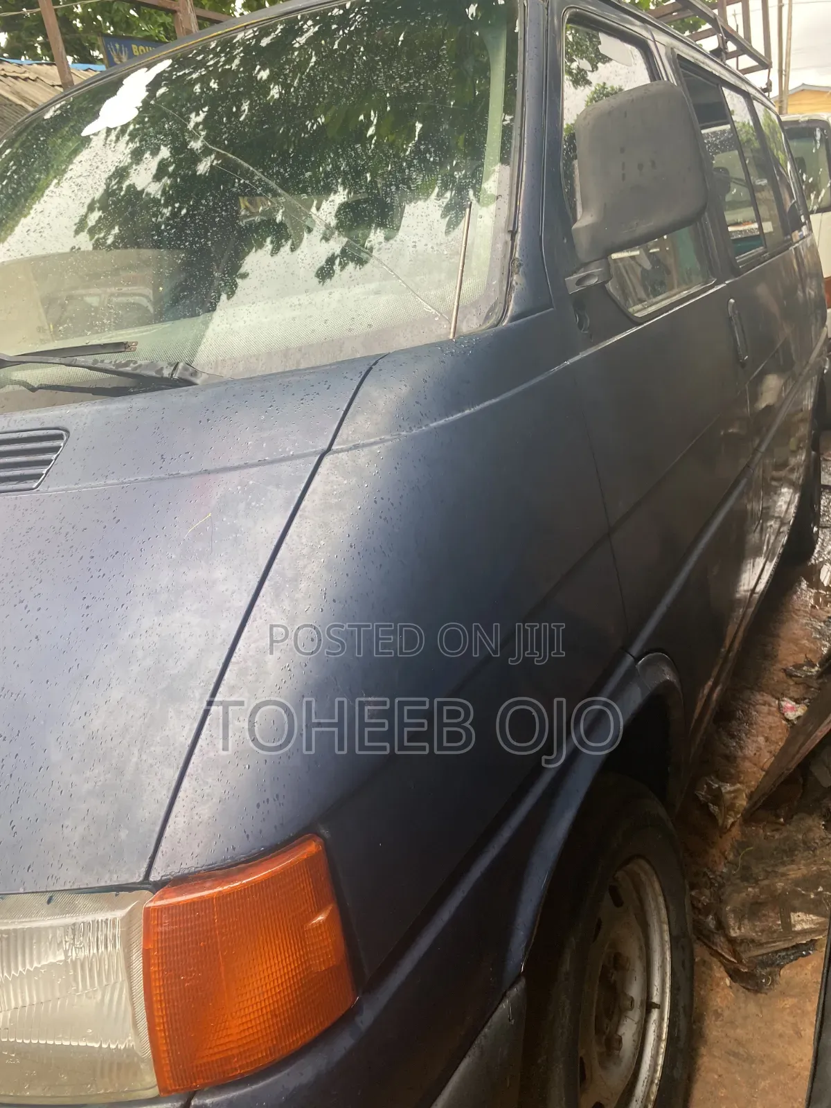Volkswagen Transporter 2000 Blue