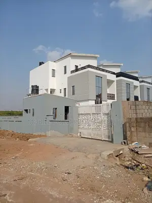 Furnished 5bdrm Duplex in Grace Court, Kauru for rent
