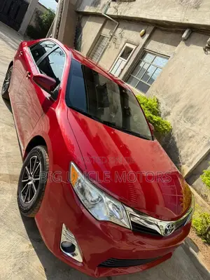 Toyota Camry 2012 Red