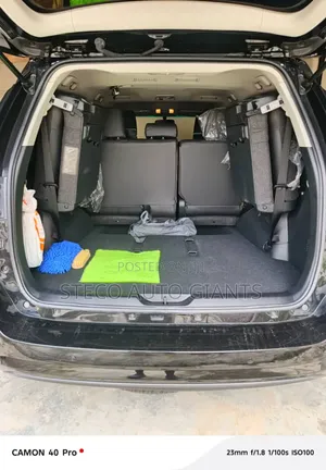 Toyota Fortuner 2022 Black