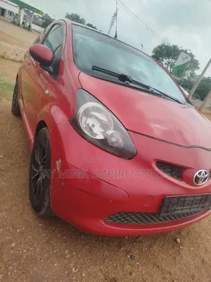 Toyota Aygo 2007 Red