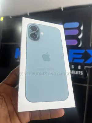 New Apple iPhone 16 128 GB Green