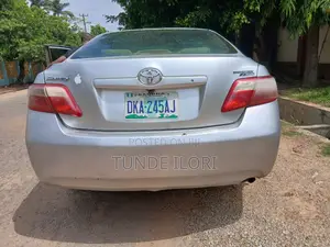Toyota Camry LE 4dr Sedan (2.4L 4cyl 5A) 2007 Gray