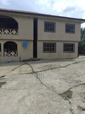 2bdrm Block of Flats in Artro Estate Way, Ologuneru for rent