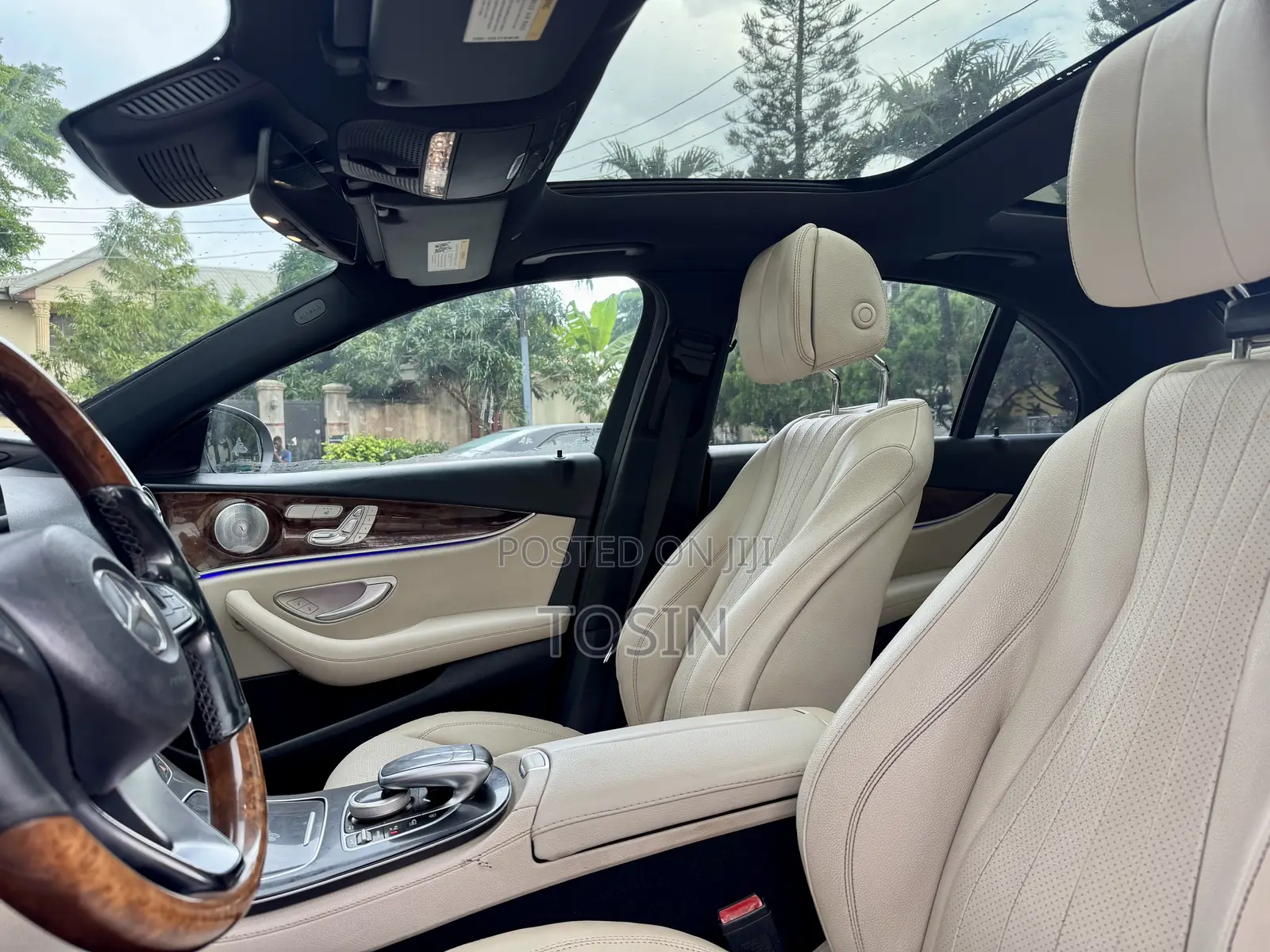 Mercedes-Benz E300 2017 Blue