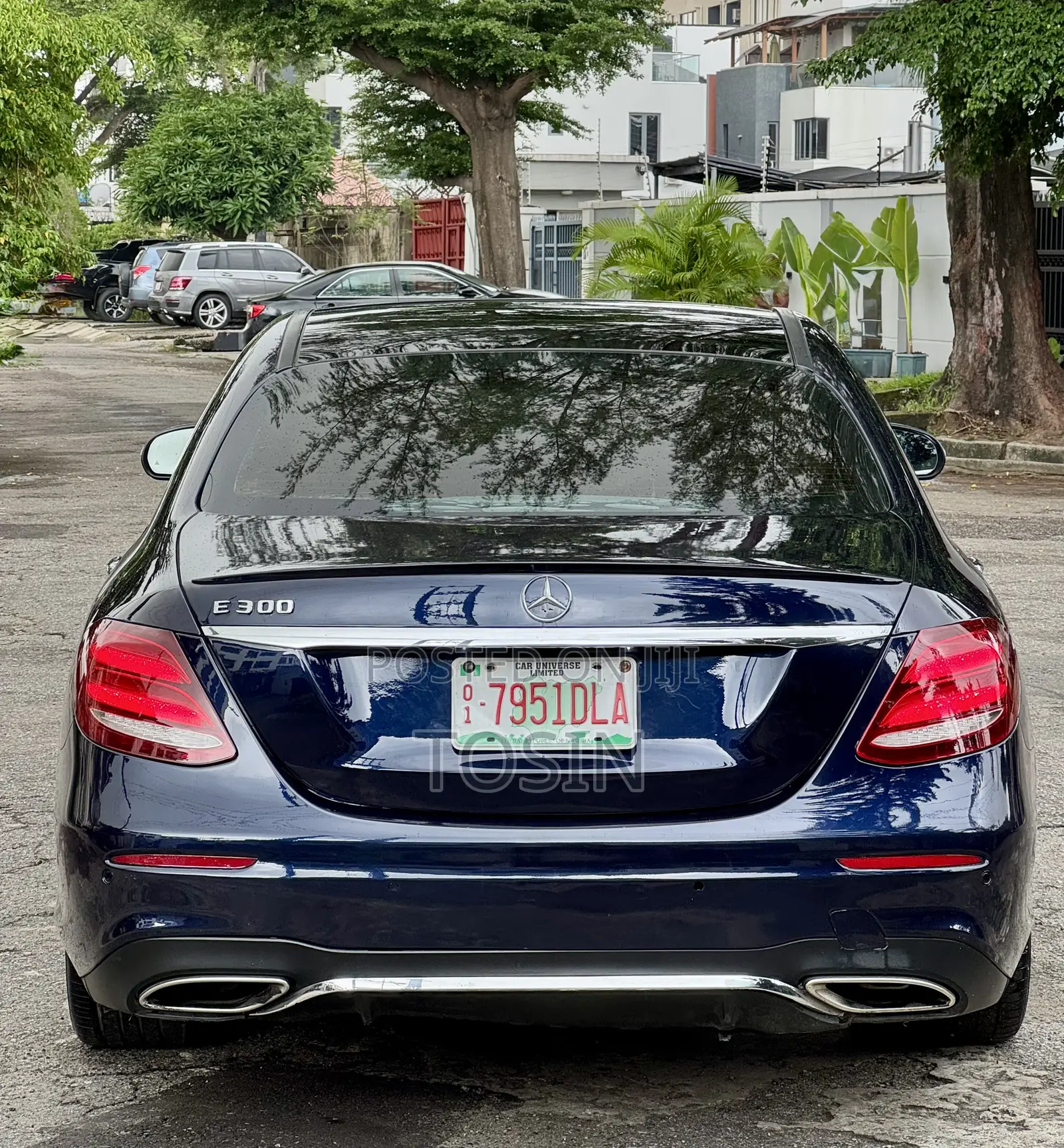 Mercedes-Benz E300 2017 Blue