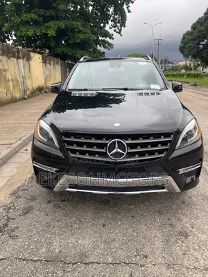 Mercedes-Benz M Class ML400 4MATIC 4dr SUV AWD (3.0L 6cyl Turbo 7A)