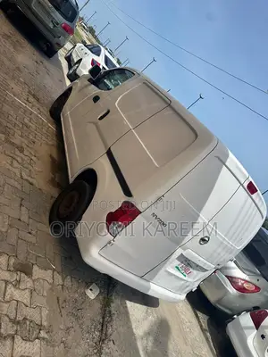 Nissan NV200 2015 White