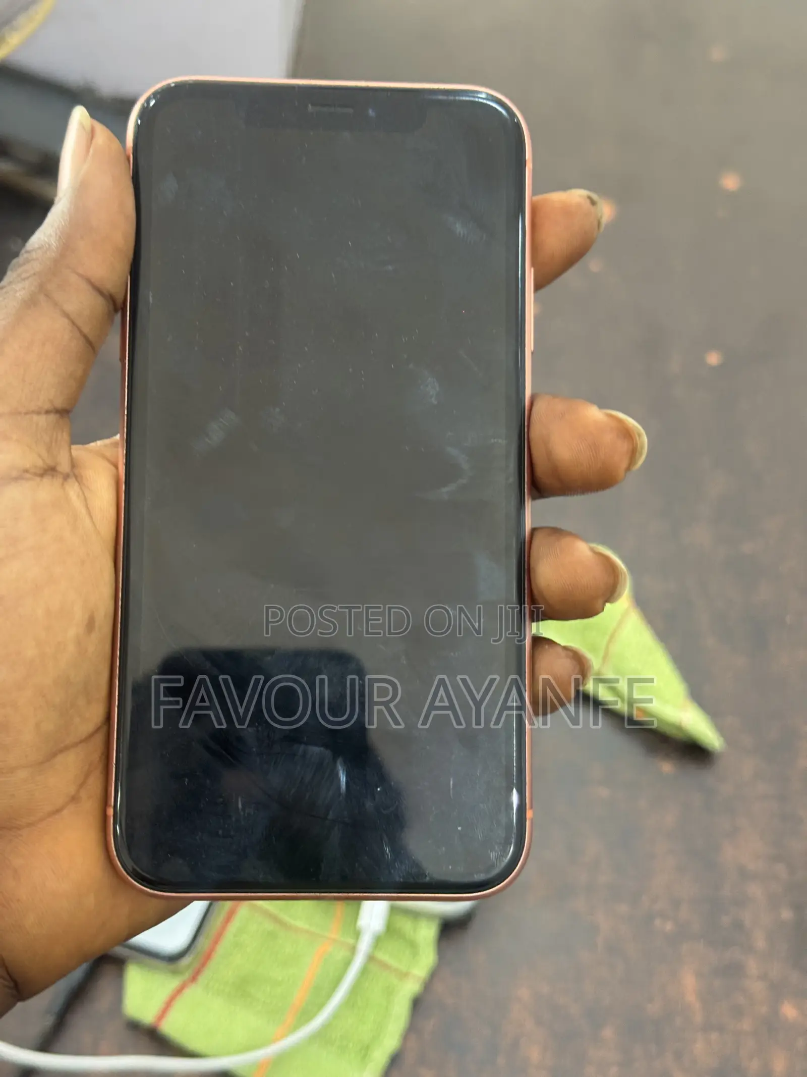 Apple iPhone XR 64 GB Orange