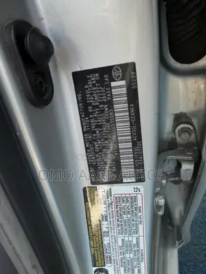 Toyota Camry LE 4dr Sedan (2.4L 4cyl 5A) 2005 Silver
