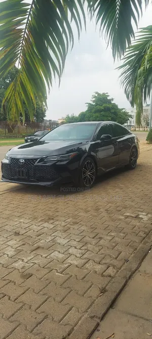 Toyota Avalon 2020 Black