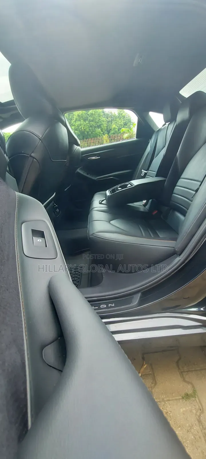 Toyota Avalon 2020 Black