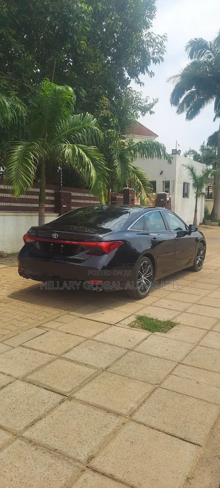 Toyota Avalon 2020 Black