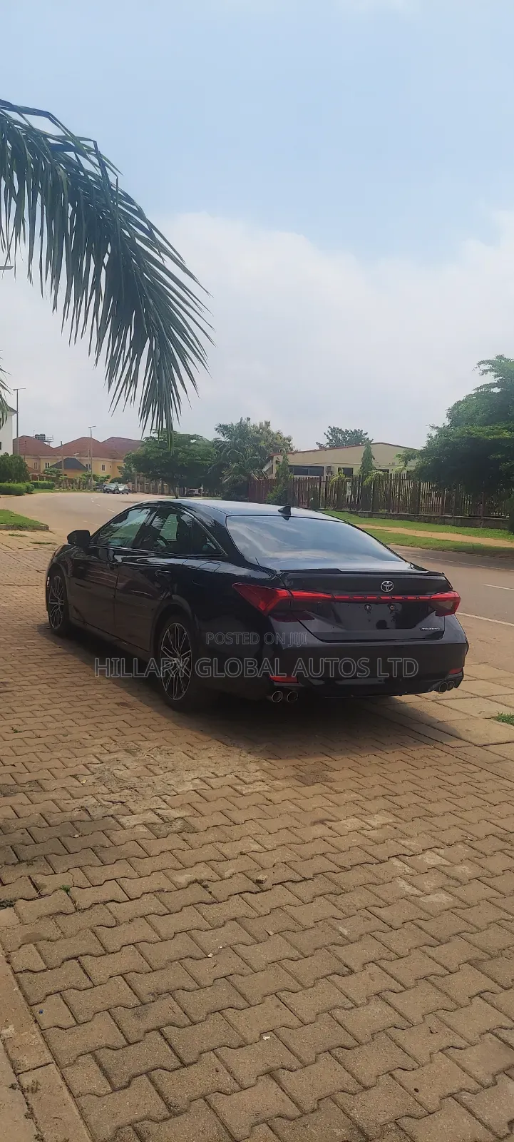 Toyota Avalon 2020 Black