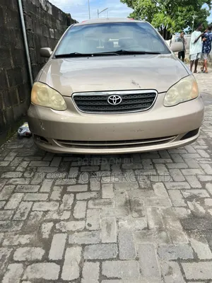 Toyota Corolla 2007 Gold